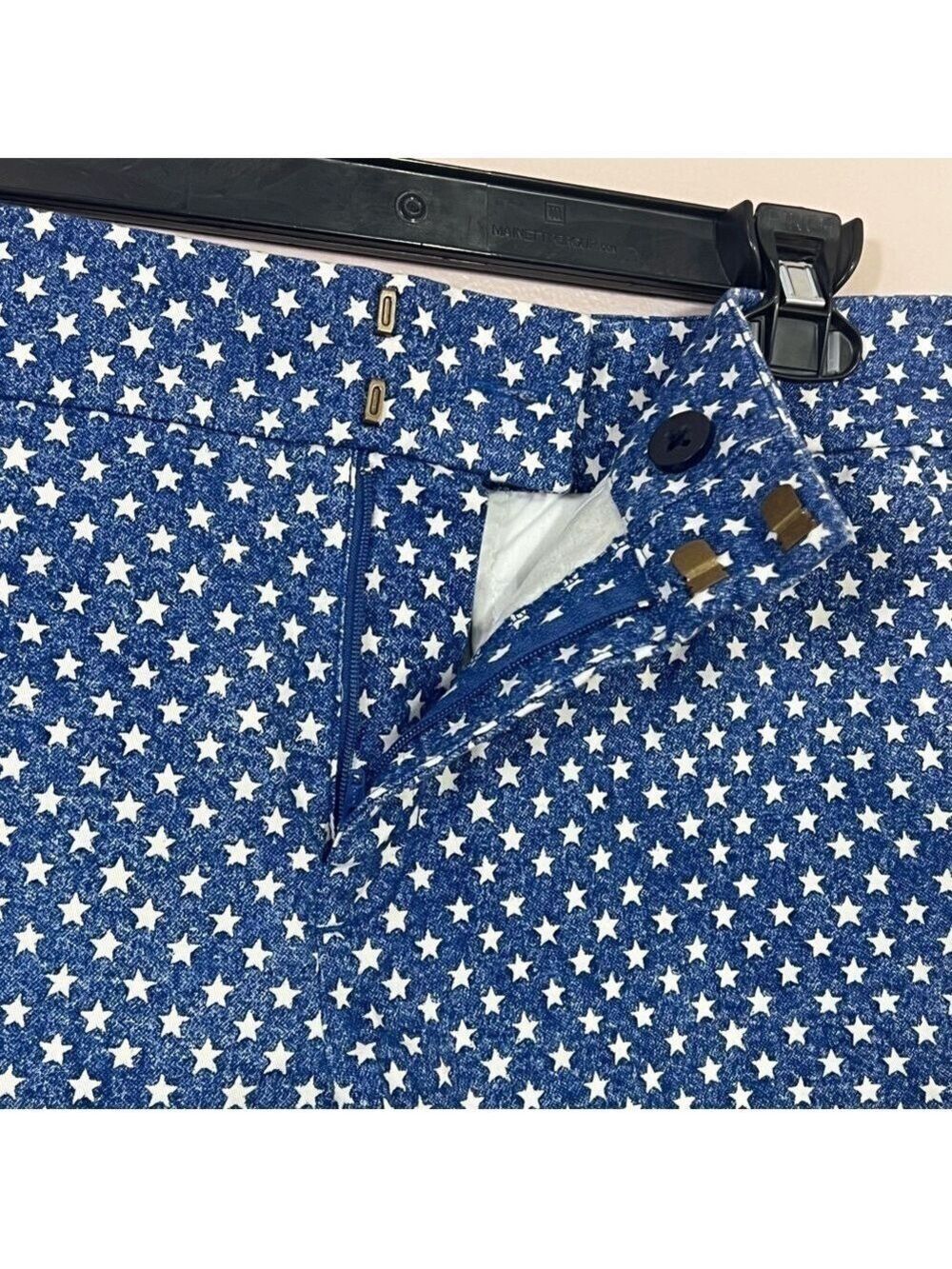 American Living Women Jean Shorts Stars Size 8 Stars Blue White - Picture 4 of 12